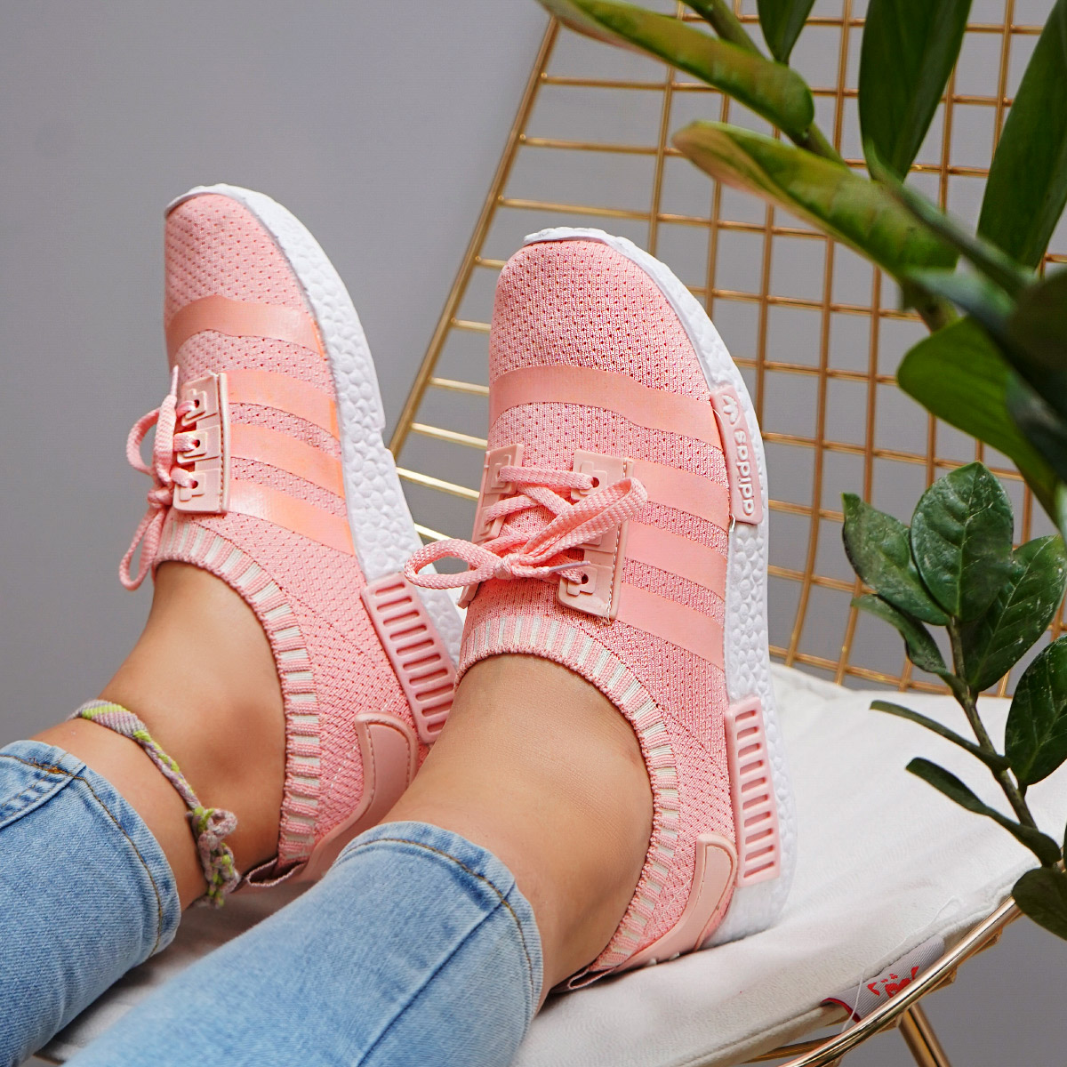 کفش ورزشی صورتی adidas زنانه مدل Anika