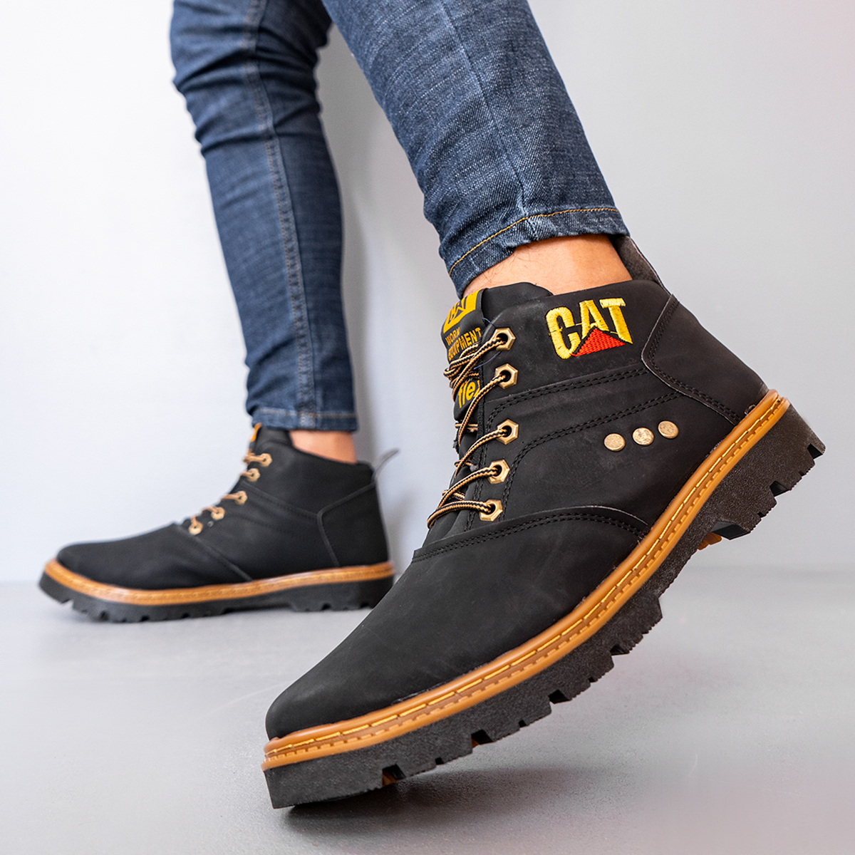 کفش نیم بوت مردانه Cat مدل Scot