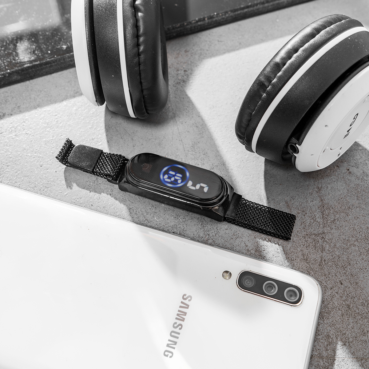 ساعت LED بند فلزی مدل Ruler