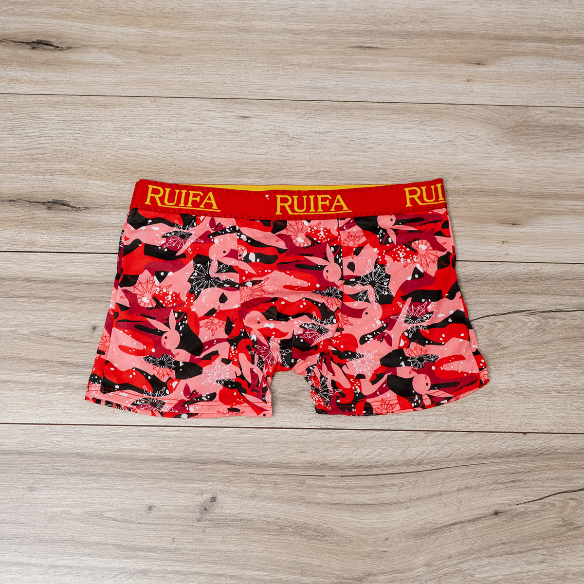 شورت نیم پا (T)مدل Ifa(T)