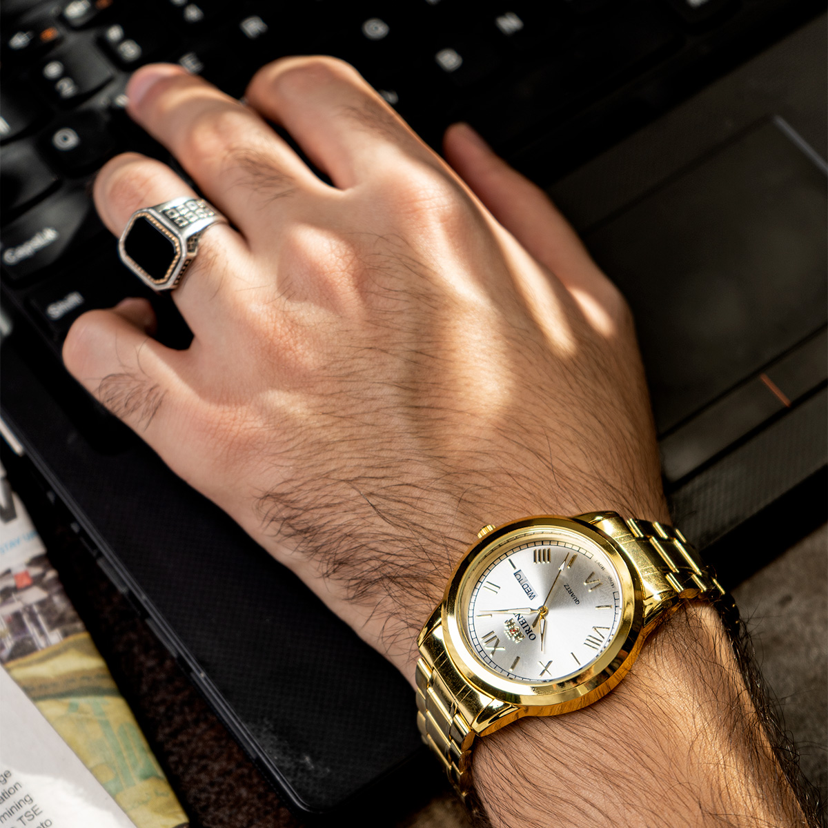 ساعت مچی Orient طلایی مدل Z20