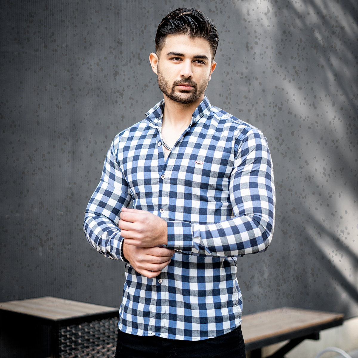 پیراهن مردانه چهارخونه آبی سفید مدل mika