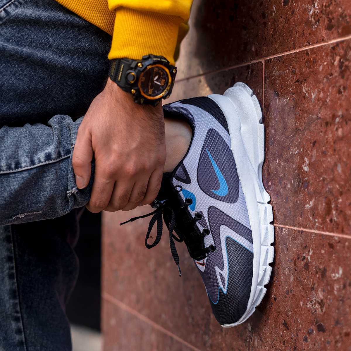 کفش ورزشی طوسی مشکی مردانه Nike مدل Bevis