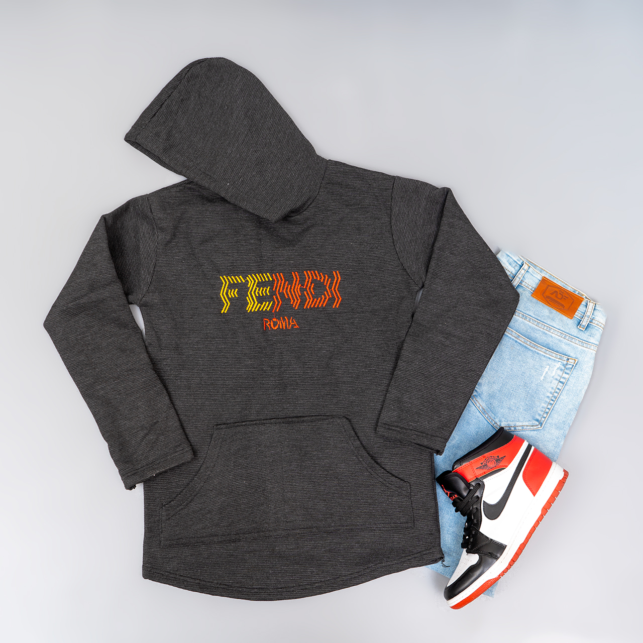 هودی مردانه Fendi ذغالی مدل K90