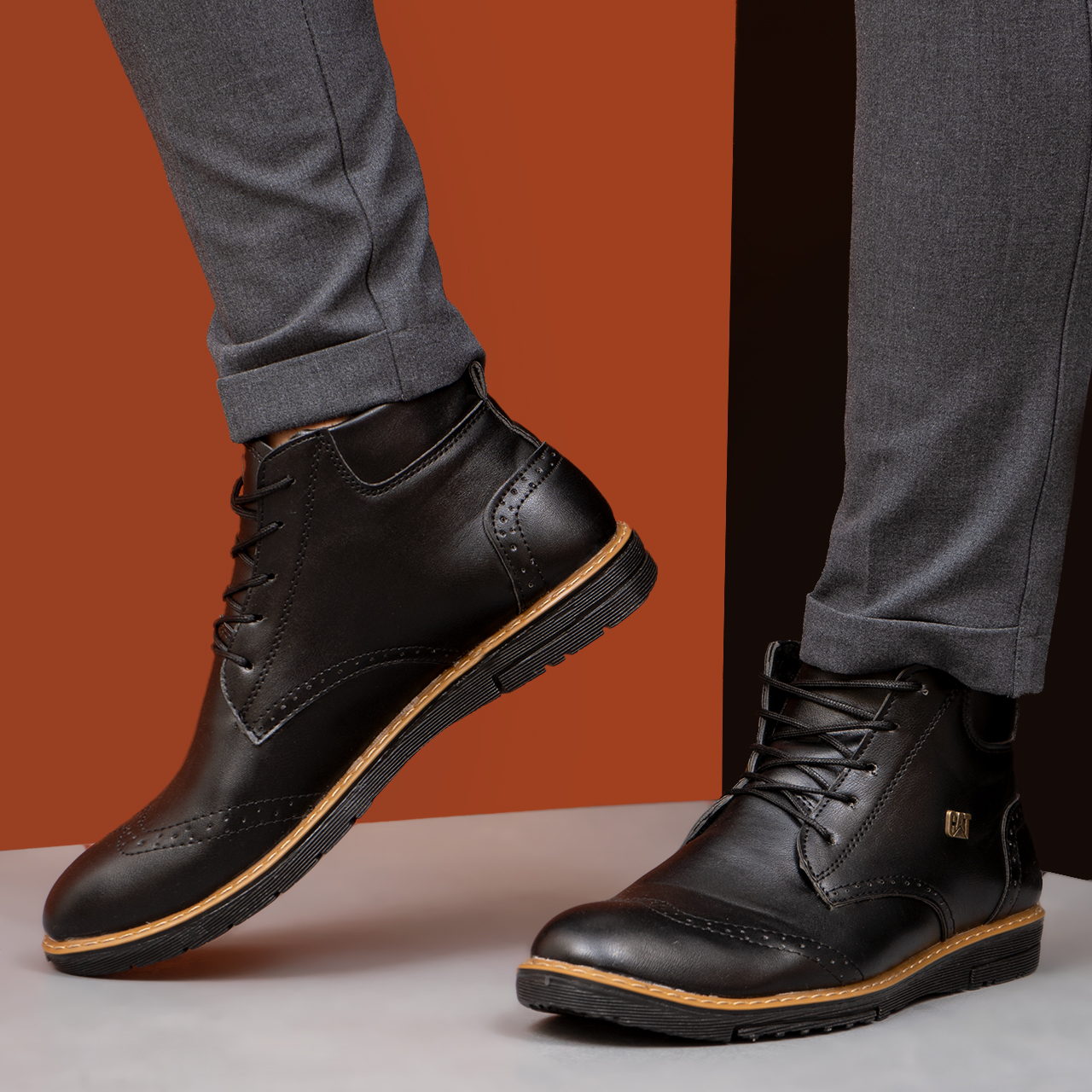 نیم بوت مردانه مشکی مدل Aromari