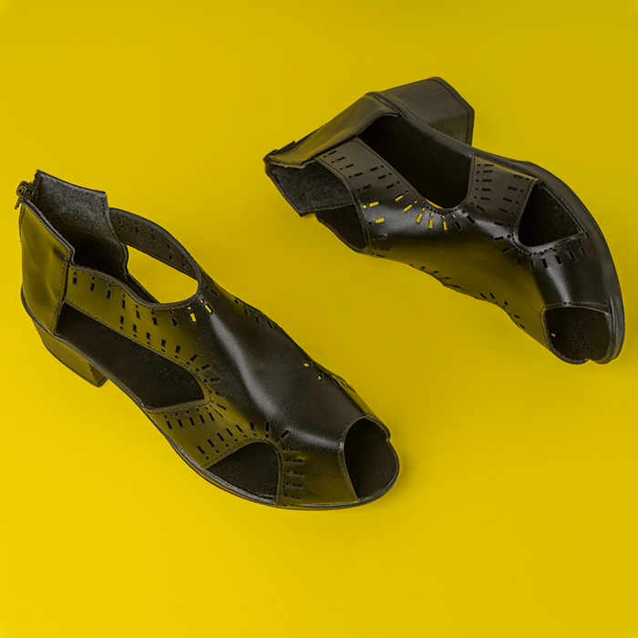 صندل زنانه مشکی مدل Pardis