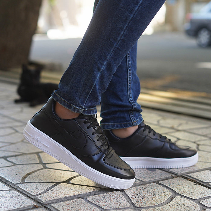 کفش مردانه Air Jordan مشکی مدل Raya