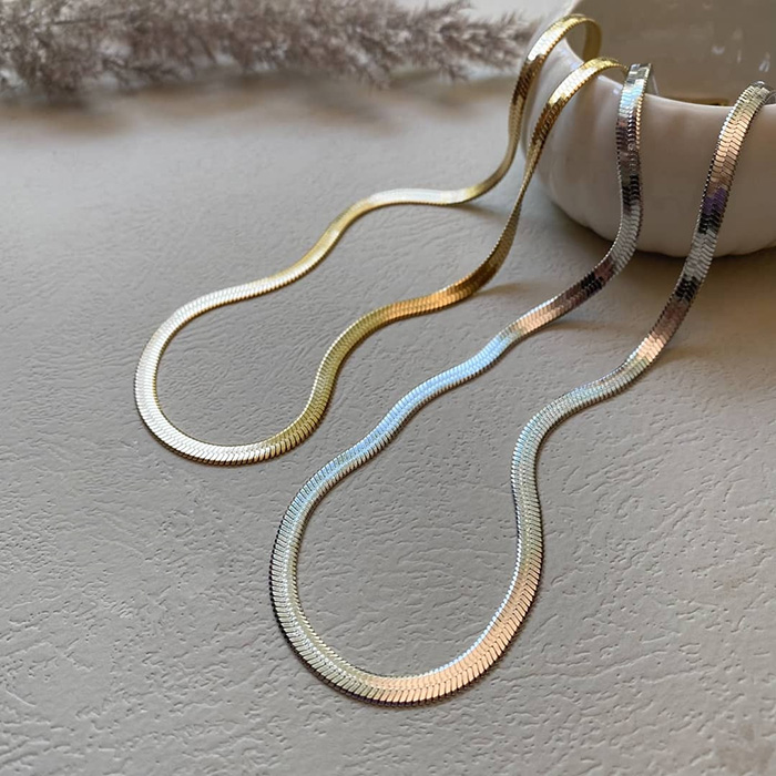 گردنبند نقره ای مدل fered