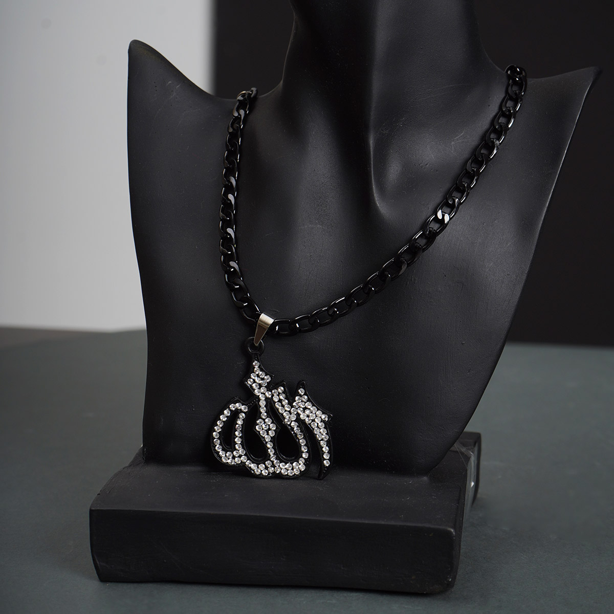 گردنبند مشکی مدل Allah