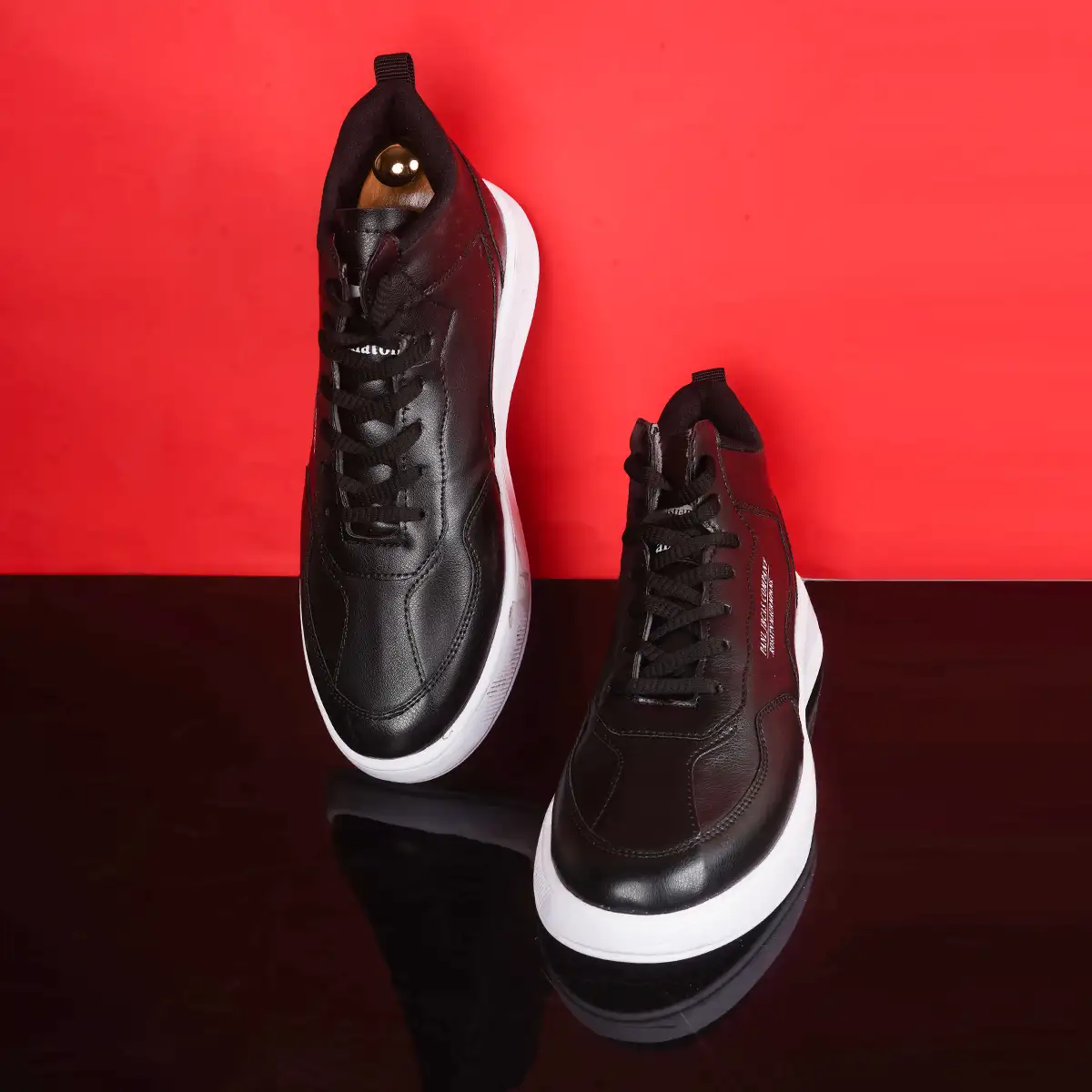 کفش تخت مشکی ساقدار زیره سفید مردانه مدل Anatomic