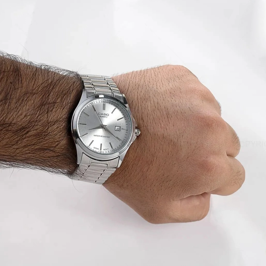 ساعت عقربه ای نقره ای Casio مدل Edmon