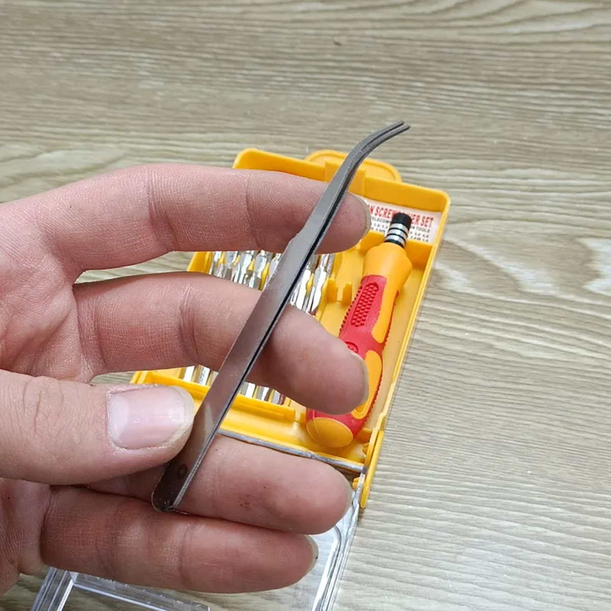 مجموعه 32 عددی پیچ گوشتی الکترونیکی