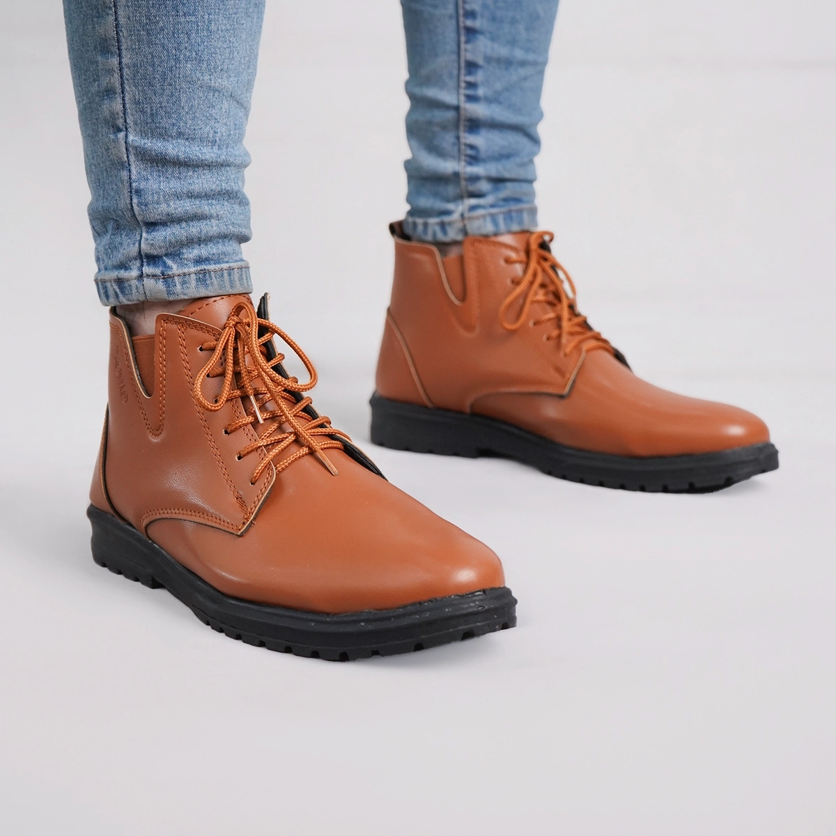 نیم بوت مردانه عسلی مدل GEOX