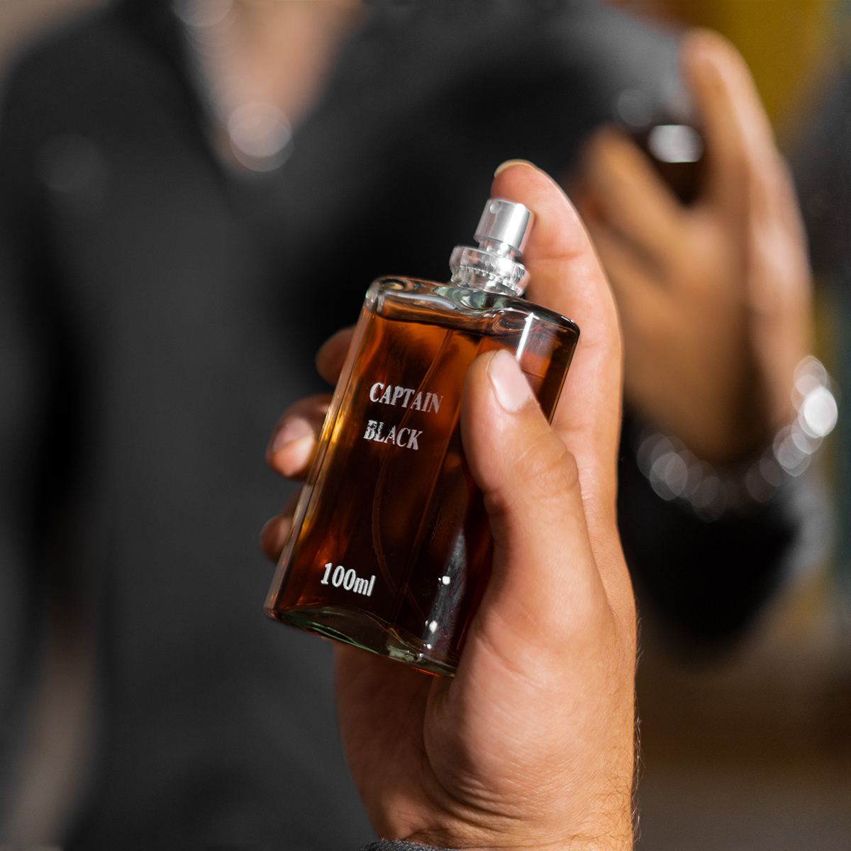 عطر مردانه Captain Black