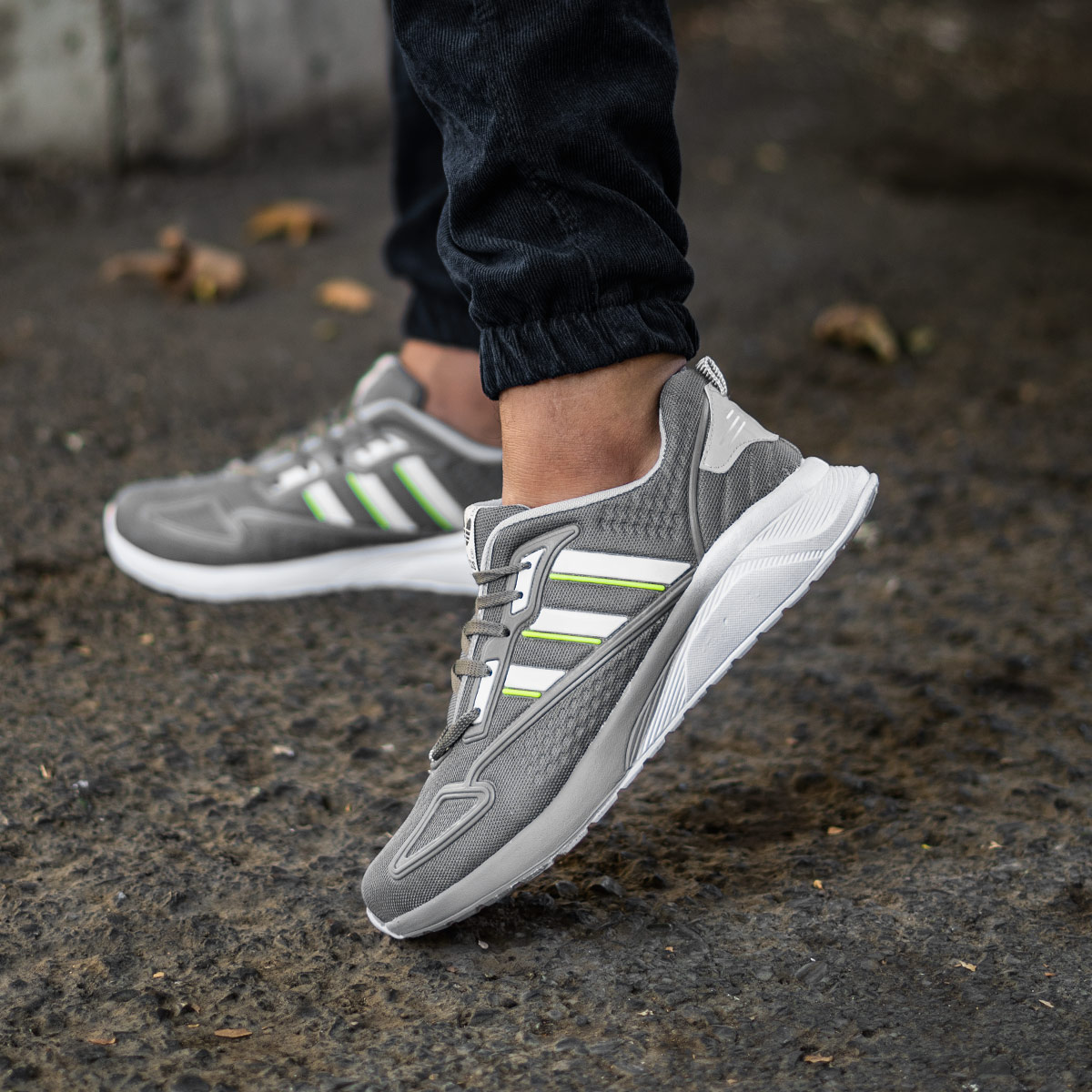 کفش ورزشی Adidas مردانه مدل Zenix